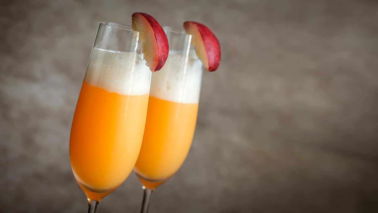BELLINI CON PESCHE BIOLOGICHE SCIROPPATE
