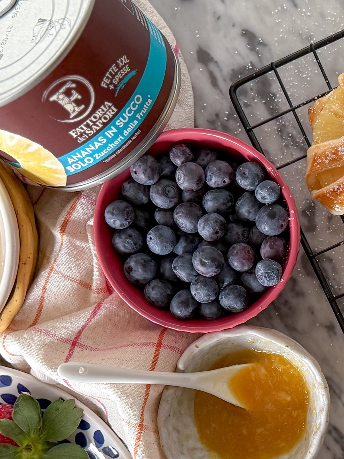 Sfoglie con l’ananas Sfoglie con l’ananas