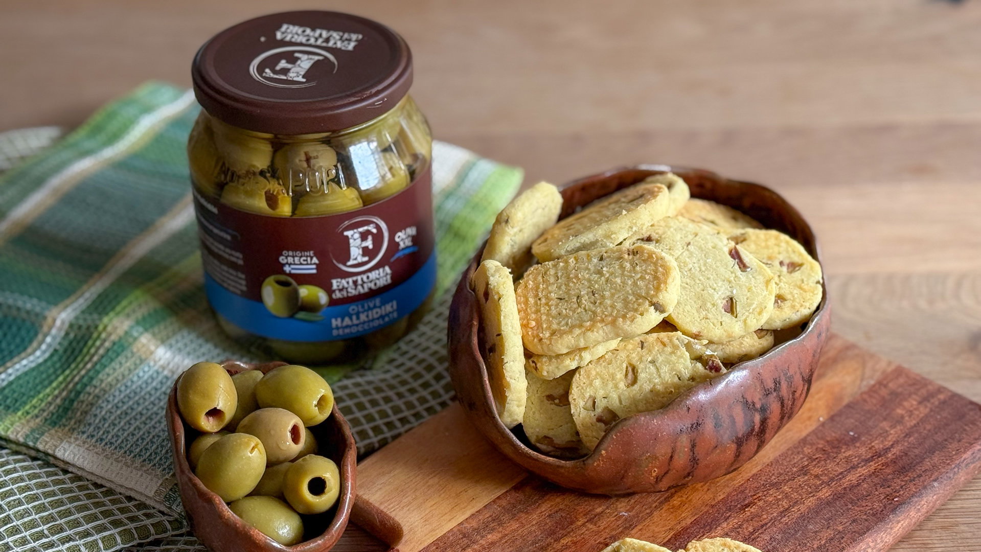 Biscotti olive, timo e rosmarino